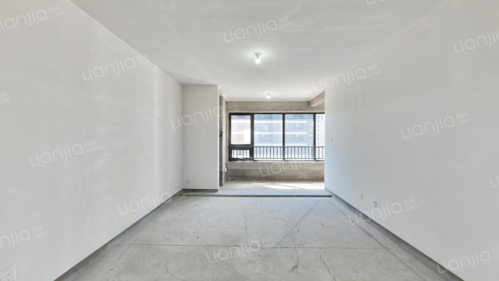 绿城春来晓园二手房实景图