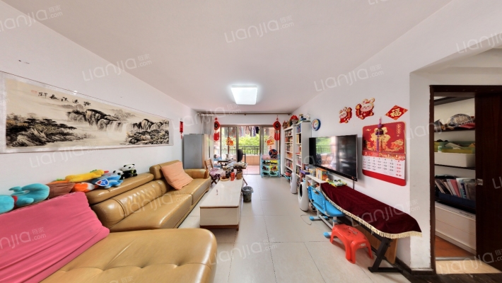 美林湖畔花园二手房实景图