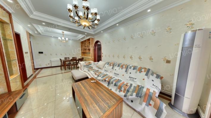 北大资源颐和翡翠府二手房实景图