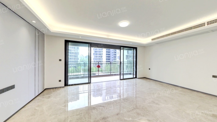 旭辉铂宸府二手房实景图