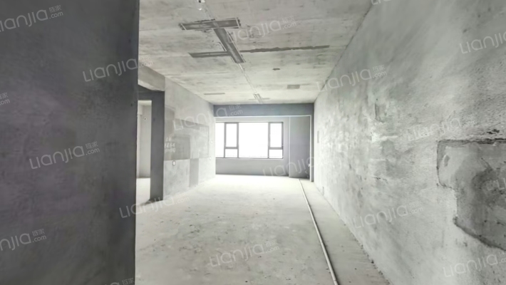 美的铂悦府二手房实景图