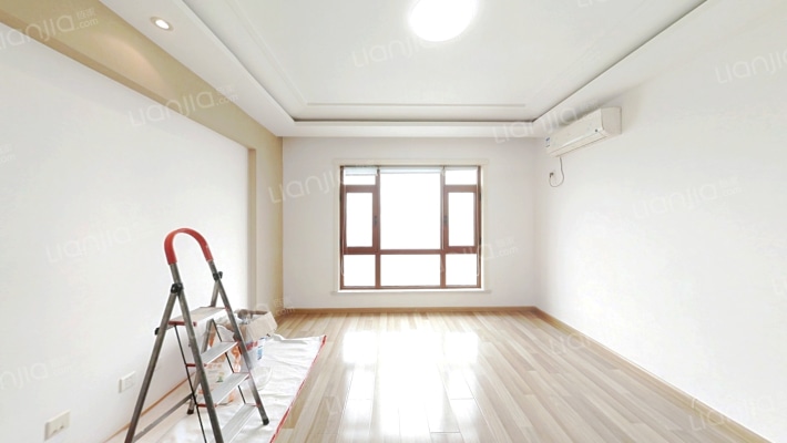 亿合现代城二手房实景图