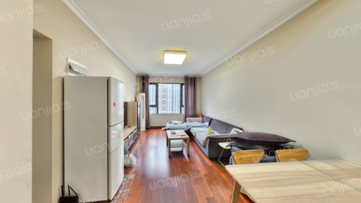 万科公园里一期二手房实景图