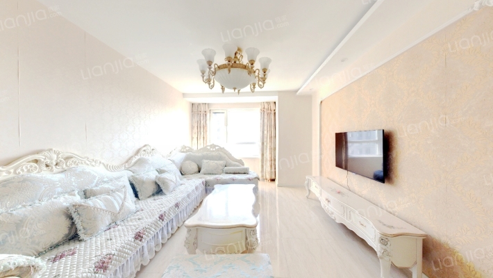 保利香槟二手房实景图