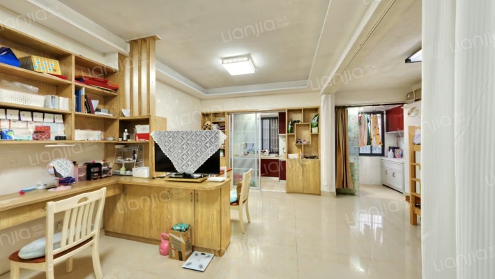 帝凯大厦二手房实景图