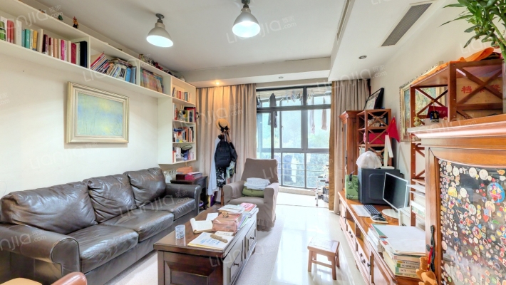 城市假日二手房实景图