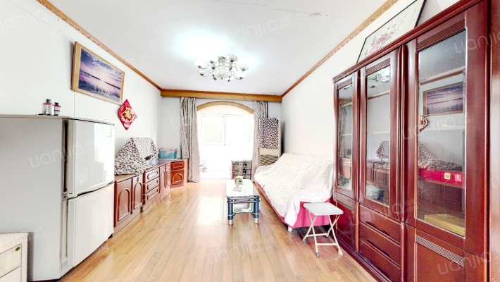 东方城朝霞园二手房实景图