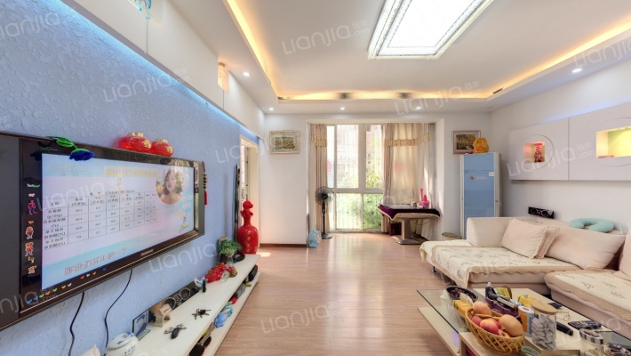 御龙居二手房实景图