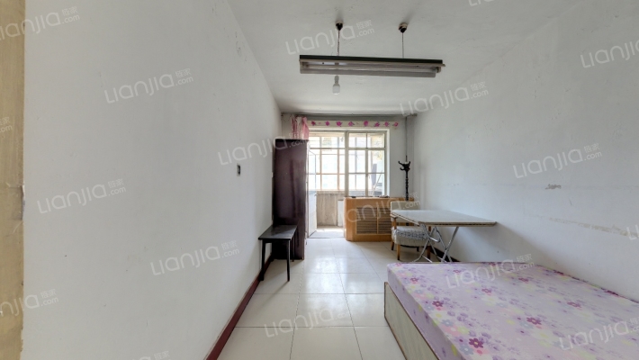 塑包厂家属院二手房实景图