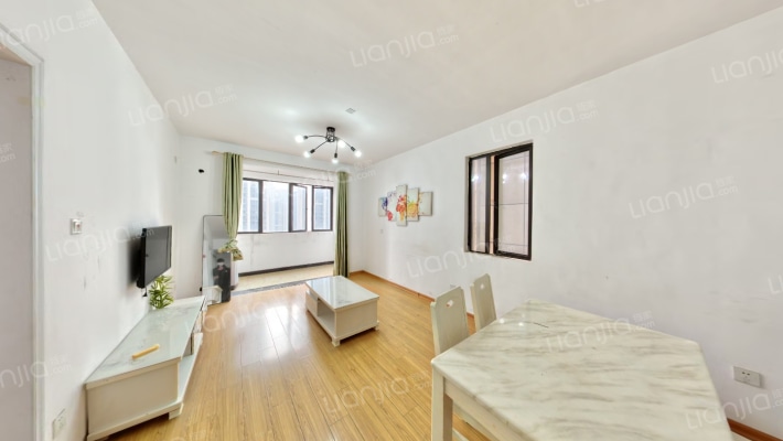 中国铁建梅溪青秀二期二手房实景图