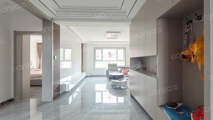 岭秀城三号院二手房实景图