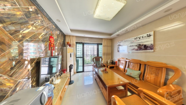 桂丹颐景园B区二手房实景图