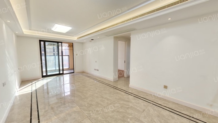 玺悦珑庭二手房实景图