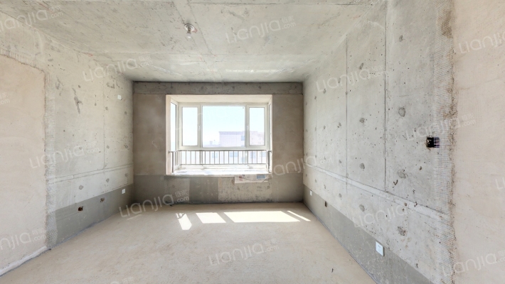 天基广场二手房实景图