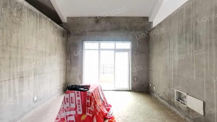 现代城鸿泰园四期二手房实景图