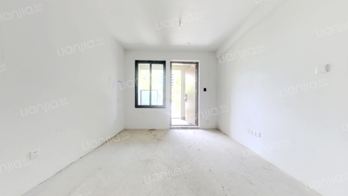 中建河风印月华庭二手房实景图