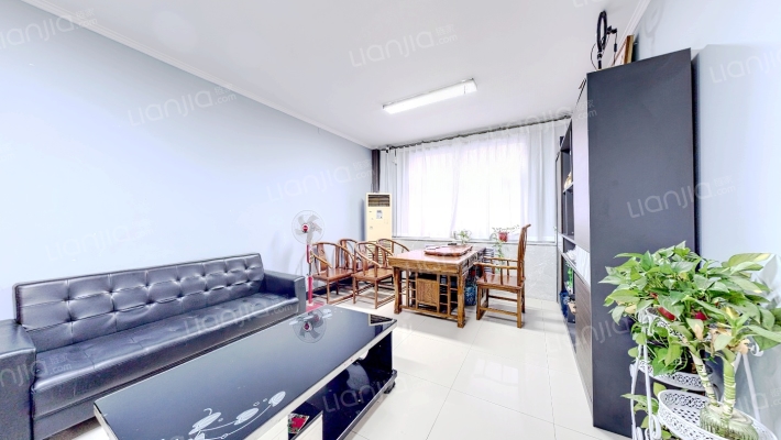 工人路338号院二手房实景图