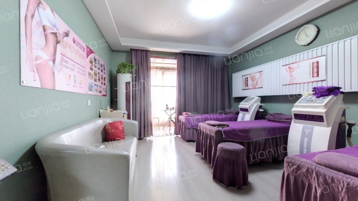 铂悦二手房实景图