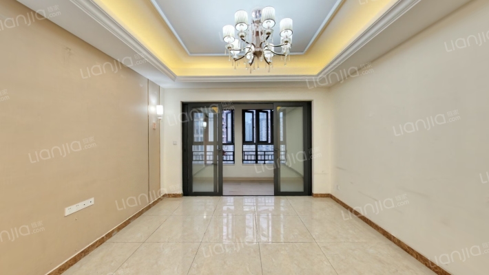 恒大天璟二手房实景图