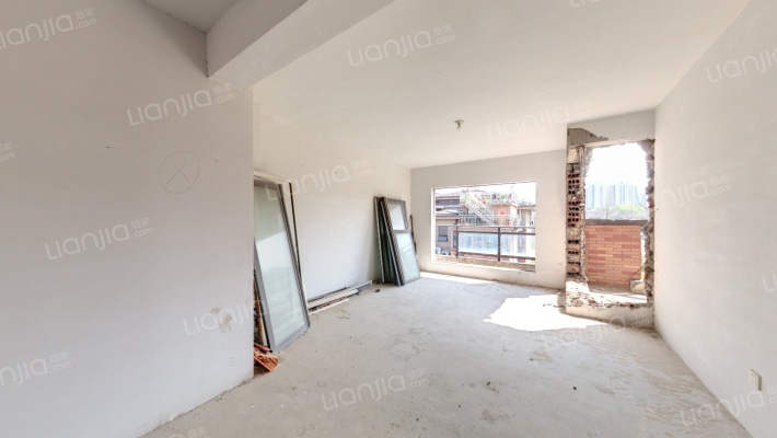 蓝湾一期二手房实景图