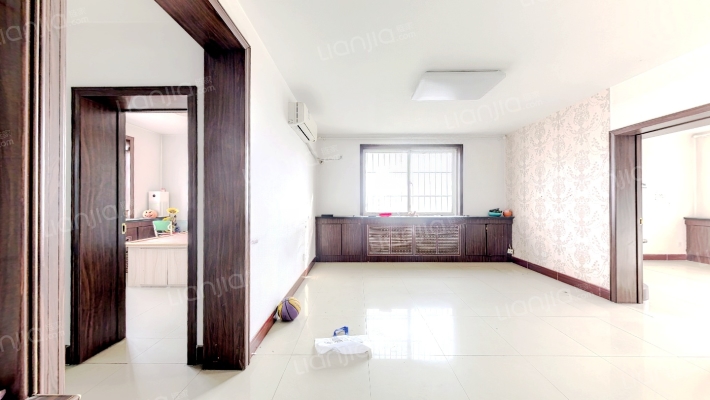 海滨花园瑞景苑二手房实景图