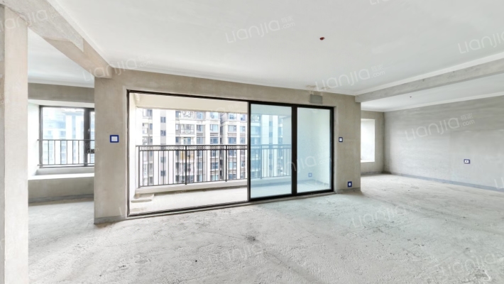 建发央著二手房实景图