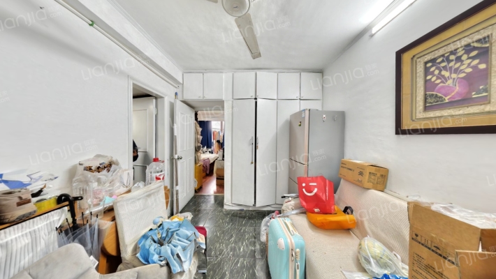 惠民路680弄二手房实景图