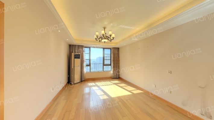 五矿崇文金城C区二手房实景图