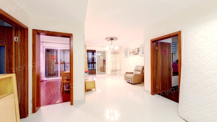 理想城市花园七期二手房实景图