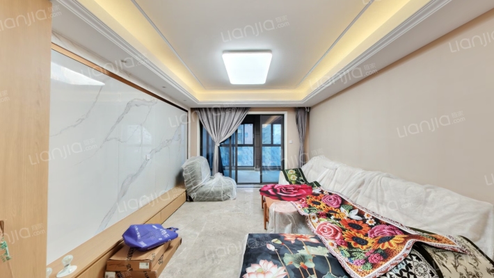 桂湖名城三期二手房实景图