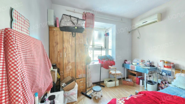 菁英雅居二手房实景图