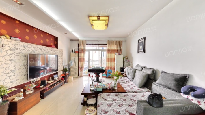 阳明华庭二手房实景图