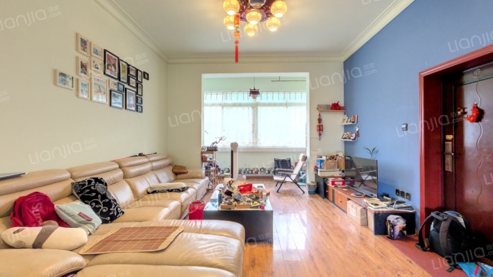 保得商务楼二手房实景图