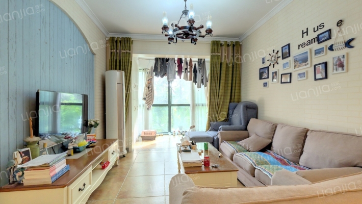 七彩花都B区二期二手房实景图