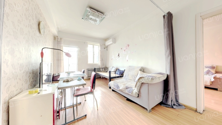 纬一路95号二手房实景图