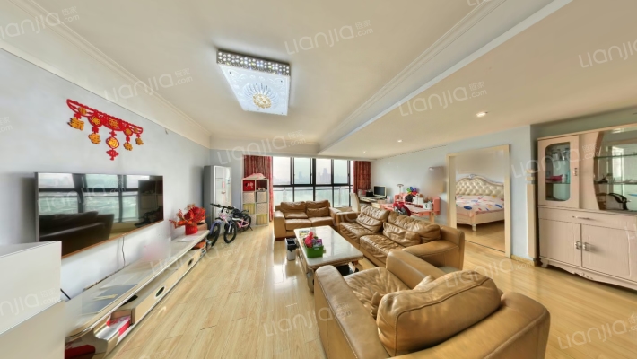 天府滨河湾二手房实景图