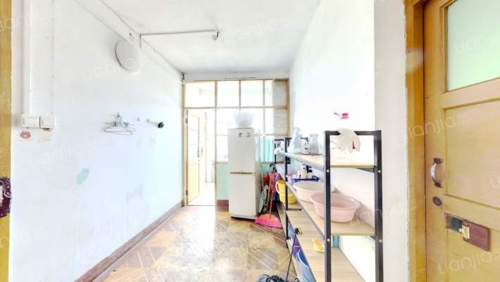 爱国路9号二手房实景图