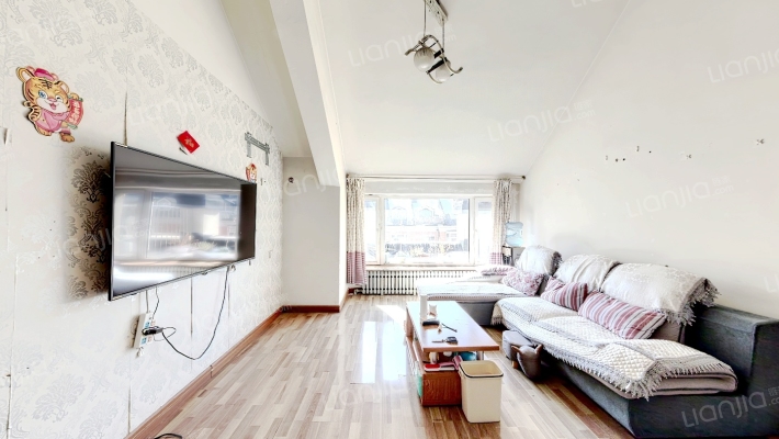 华泰新都A区环保家园二手房实景图