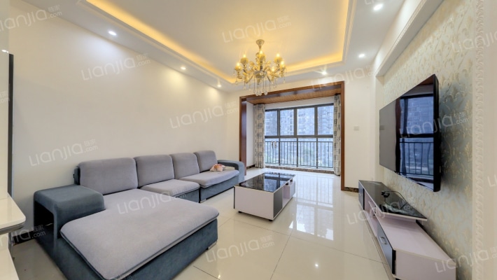 花样年龙年国际中心二手房实景图