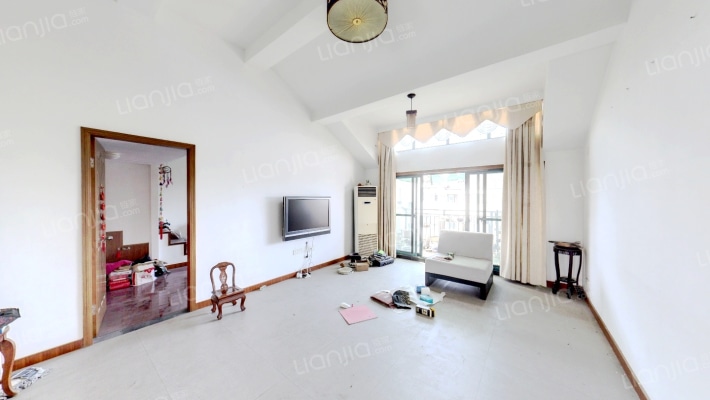 清泉花园二手房实景图