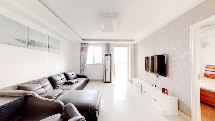 名都花苑东区二手房实景图