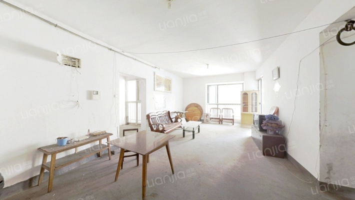 华天LOHO小镇二手房实景图