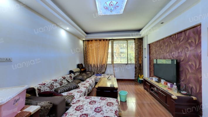 东方新苑二手房实景图