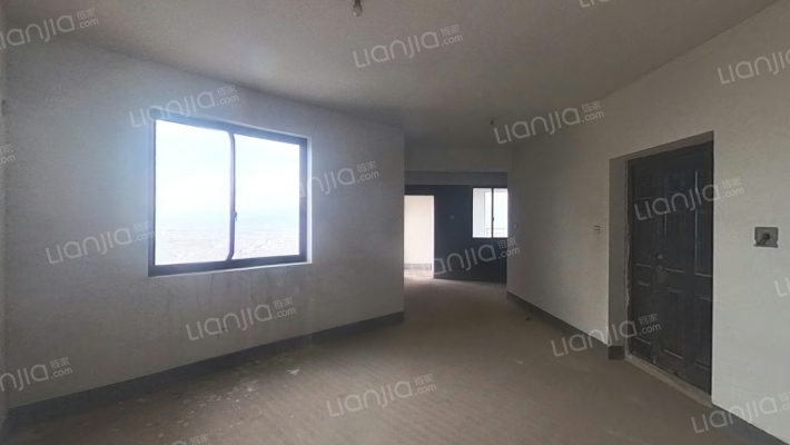 天山龙城A区二手房实景图