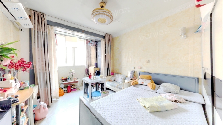 宝钢四村二手房实景图