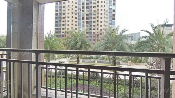 东方和园二手房实景图