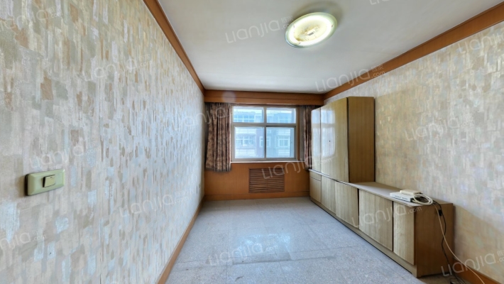 前坨里二手房实景图