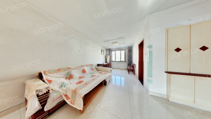 即发龙苑小区二手房实景图