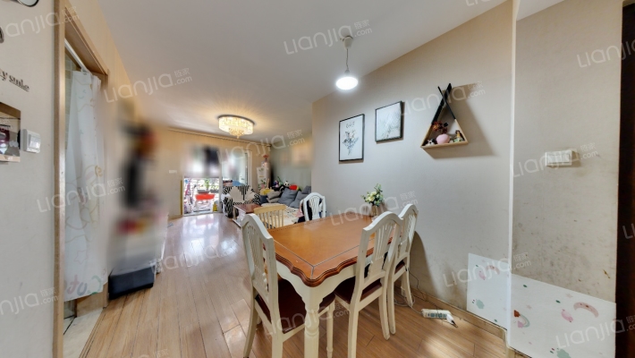 魅力花园二手房实景图