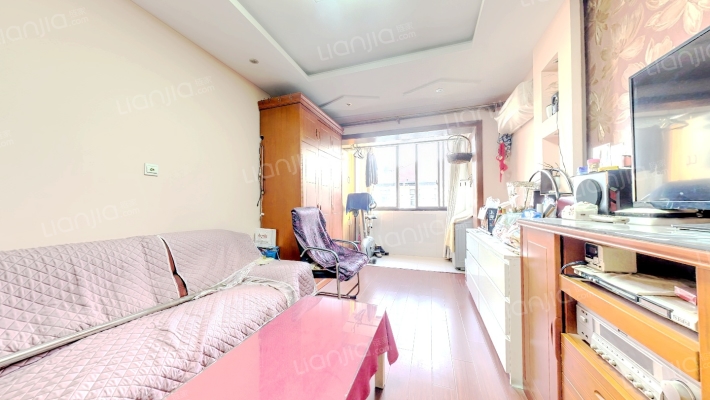 石化四村二手房实景图